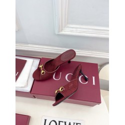 Gucci slippers