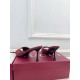 Gucci slippers