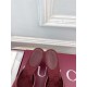 Gucci slippers