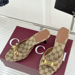 Gucci slippers
