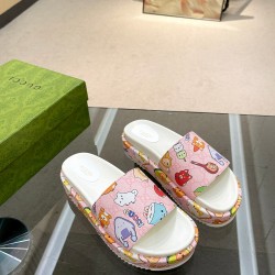 Gucci slippers