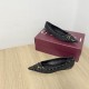 Gucci slippers