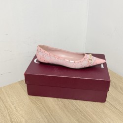 Gucci slippers