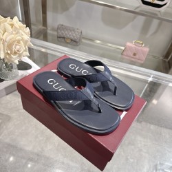 Gucci slippers