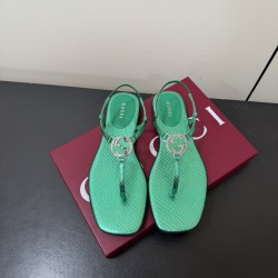 Gucci slippers