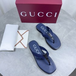 Gucci slippers
