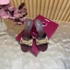 Gucci slippers