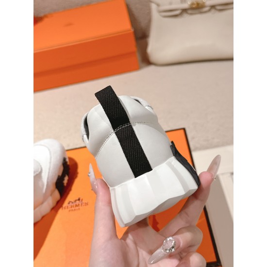 Hermes Casual Shoes Best Quality
Women 35-41
Men 39-45