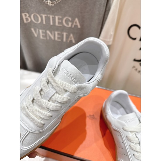 Hermes Casual Shoes Best Quality
Women 35-41
Men 39-45