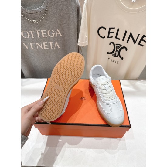 Hermes Casual Shoes Best Quality
Women 35-41
Men 39-45