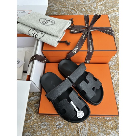 Hermes Slippers Best Quality
Women 35-41
Men 39-45