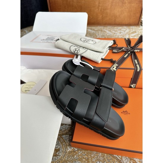 Hermes Slippers Best Quality
Women 35-41
Men 39-45