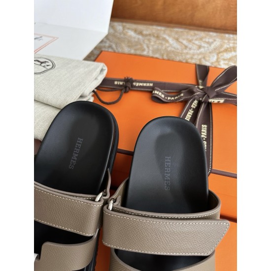 Hermes Slippers Best Quality
Women 35-41
Men 39-45