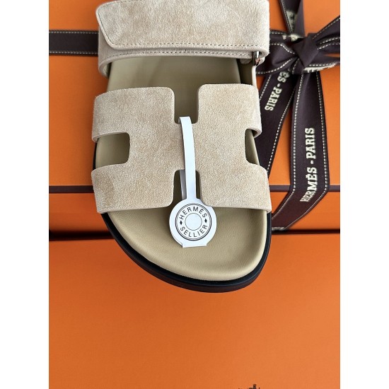 Hermes Slippers Best Quality
Women 35-41
Men 39-45