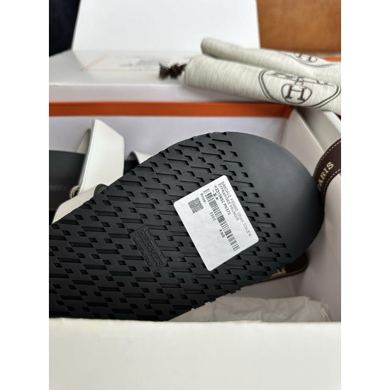 Hermes Slippers Best Quality
Women 35-41
Men 39-45