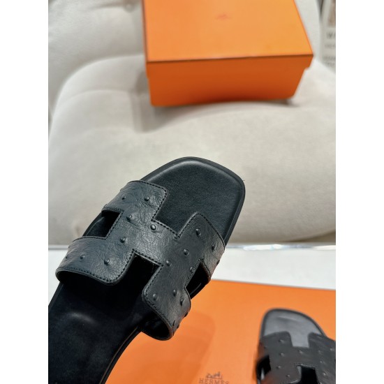 Hermes Slippers High Quality
Women 35-41
Men 39-45