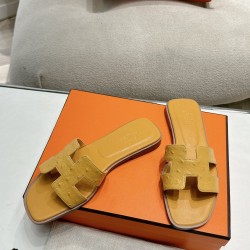 Hermes Slippers High Quality
Women 35-41
Men 39-45