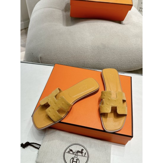 Hermes Slippers High Quality
Women 35-41
Men 39-45