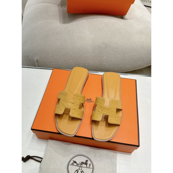 Hermes Slippers High Quality
Women 35-41
Men 39-45