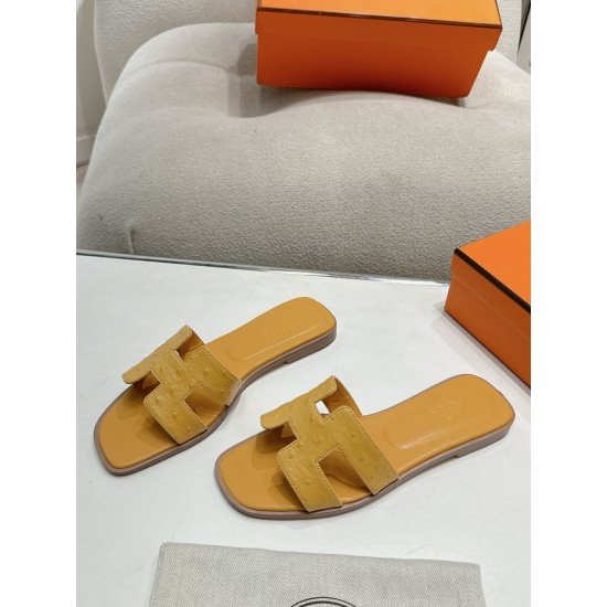 Hermes Slippers High Quality
Women 35-41
Men 39-45