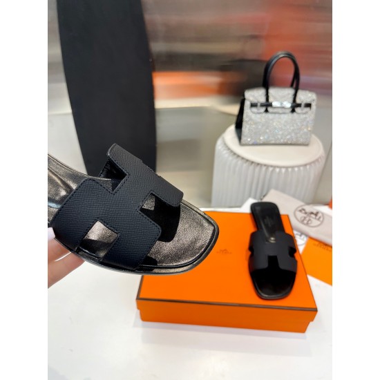 Hermes Slippers High Quality
Women 35-41
Men 39-45
