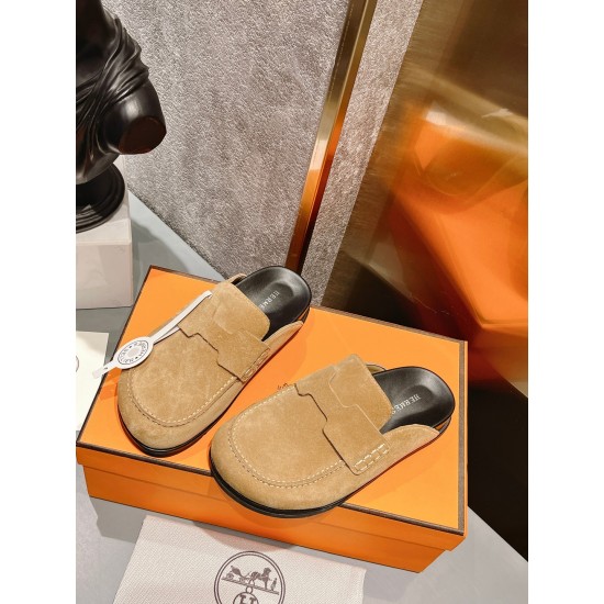 Hermes Slippers High Quality
Women 35-41
Men 39-45