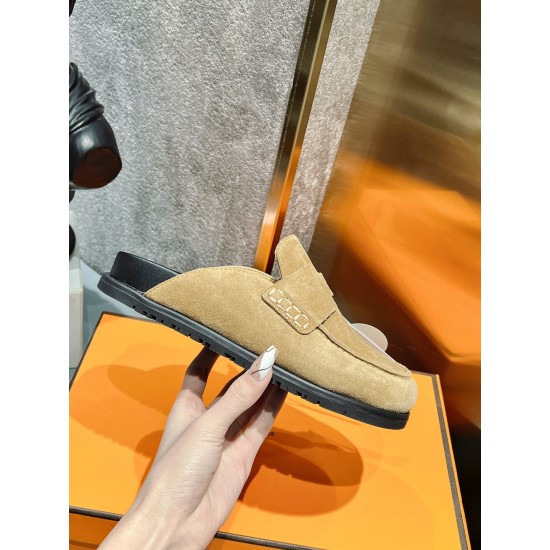 Hermes Slippers High Quality
Women 35-41
Men 39-45