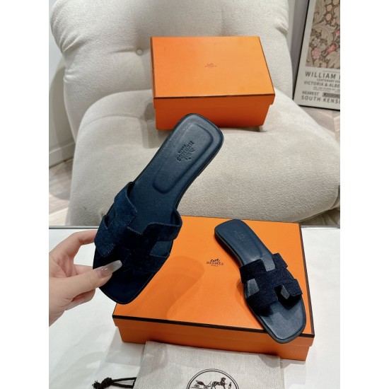 Hermes Slippers High Quality
Women 35-41
Men 39-45