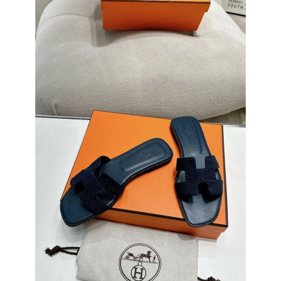 Hermes Slippers High Quality
Women 35-41
Men 39-45