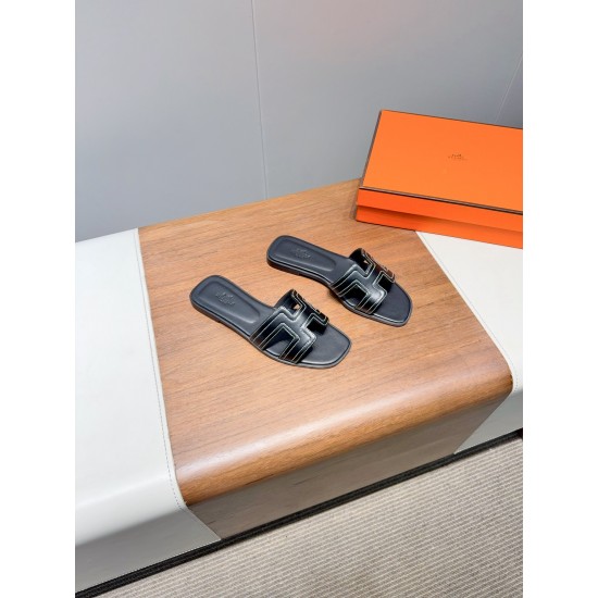 Hermes Slippers High Quality
Women 35-41
Men 39-45