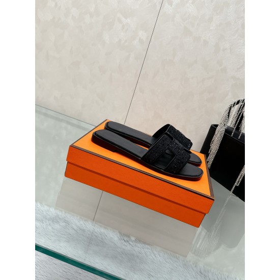 Hermes Slippers High Quality
Women 35-41
Men 39-45