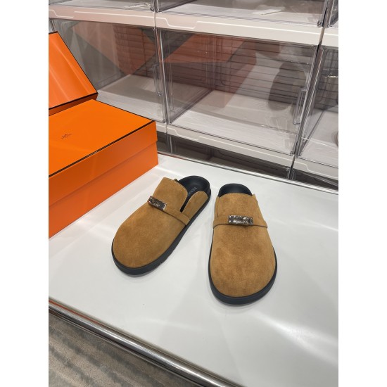 Hermes Slippers High Quality
Women 35-41
Men 39-45