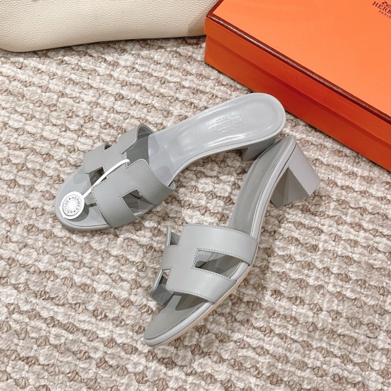 Hermes Slippers High Quality
Women 35-41
Men 39-45