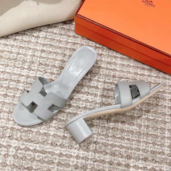 Hermes Slippers High Quality
Women 35-41
Men 39-45