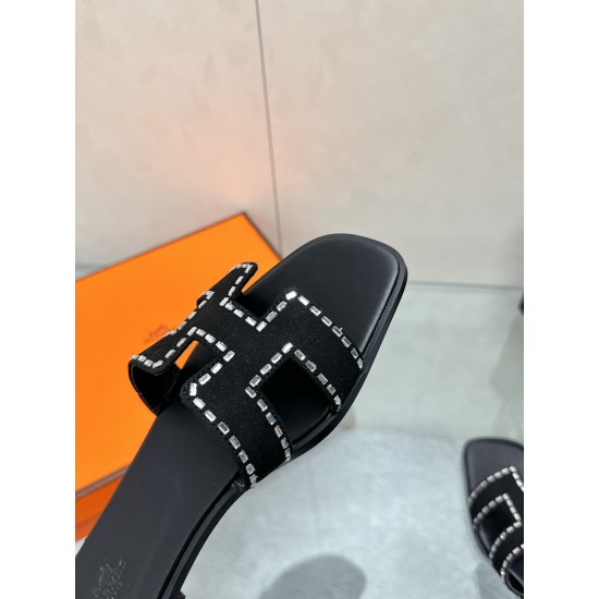 Hermes Slippers High Quality
Women 35-41
Men 39-45
