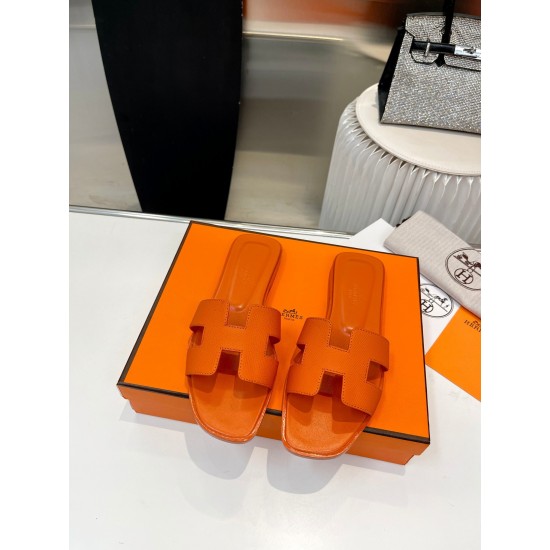 Hermes Slippers High Quality
Women 35-41
Men 39-45