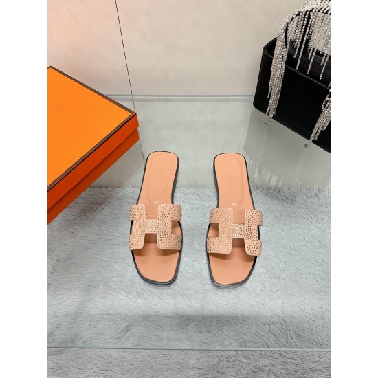 Hermes Slippers High Quality
Women 35-41
Men 39-45