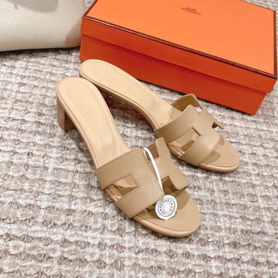 Hermes Slippers High Quality
Women 35-41
Men 39-45