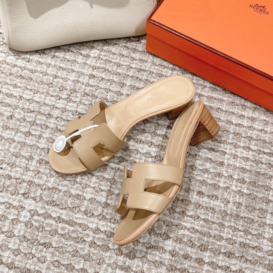 Hermes Slippers High Quality
Women 35-41
Men 39-45