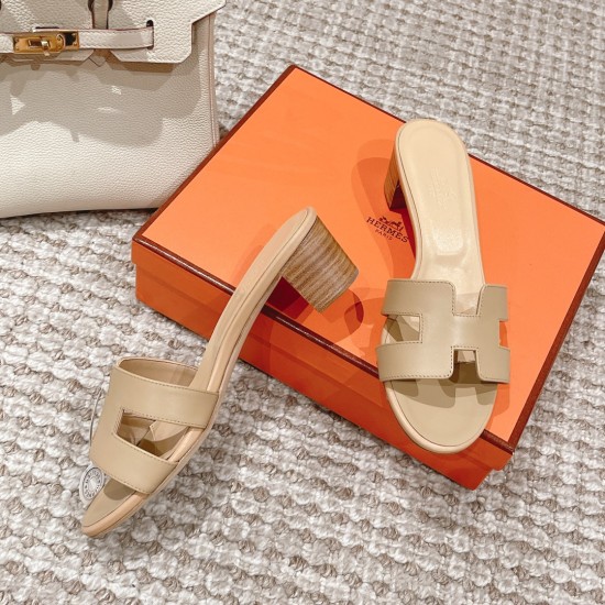 Hermes Slippers High Quality
Women 35-41
Men 39-45
