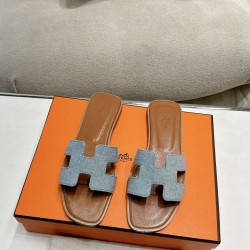 Hermes Slippers High Quality
Women 35-41
Men 39-45