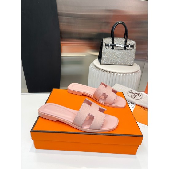 Hermes Slippers High Quality
Women 35-41
Men 39-45