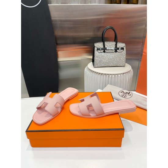 Hermes Slippers High Quality
Women 35-41
Men 39-45