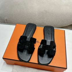 Hermes Slippers High Quality
Women 35-41
Men 39-45