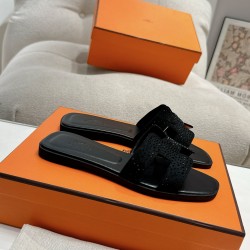 Hermes Slippers High Quality
Women 35-41
Men 39-45