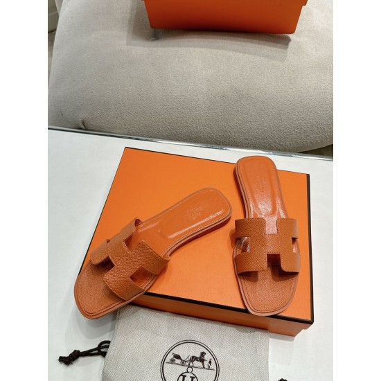 Hermes Slippers High Quality
Women 35-41
Men 39-45