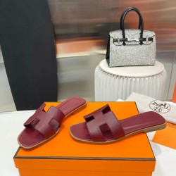 Hermes Slippers High Quality
Women 35-41
Men 39-45