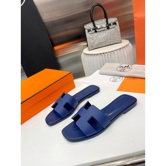 Hermes Slippers High Quality
Women 35-41
Men 39-45