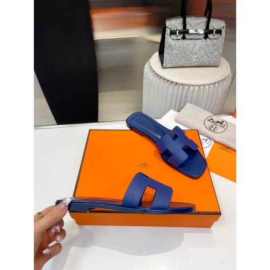 Hermes Slippers High Quality
Women 35-41
Men 39-45