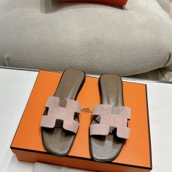 Hermes Slippers High Quality
Women 35-41
Men 39-45